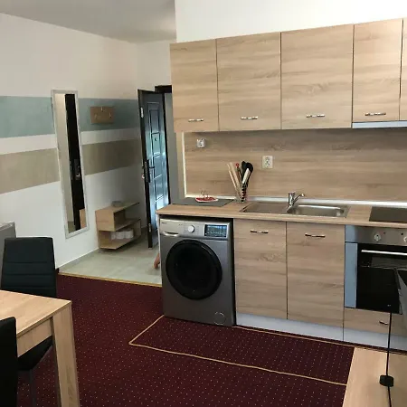 Theona 4* Obzor