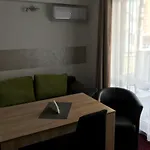 Guest house Theona 4*