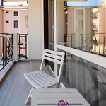 Theona Guest house