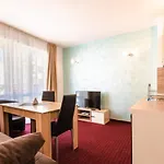 Theona Guest house 4*