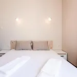 Guest house Theona