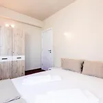Guest house Theona