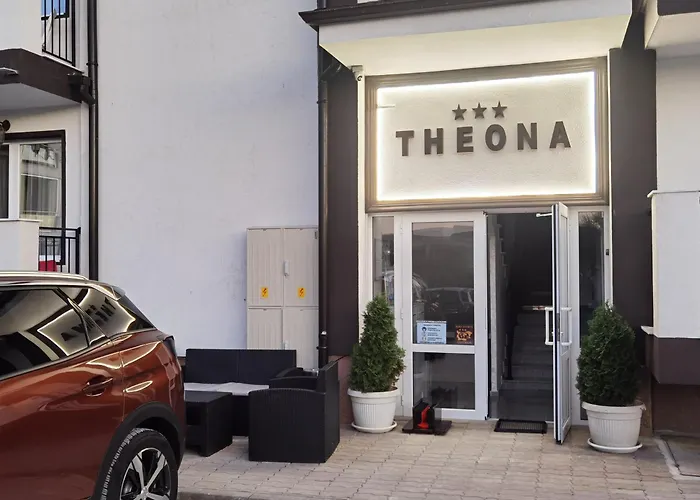 Guest house Theona 4*